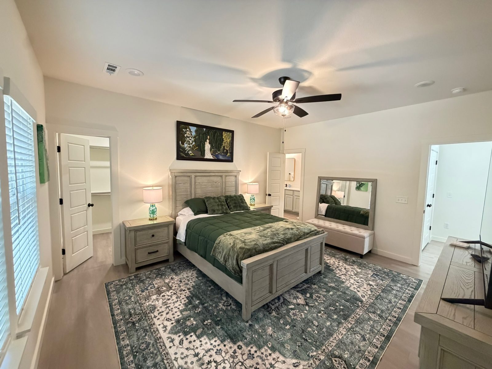 Green bedroom